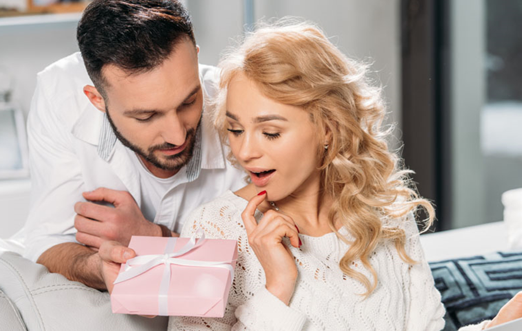 Why Gifts For Her Should Be Thoughtfully Chosen